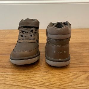New, never worn Ryker high tops